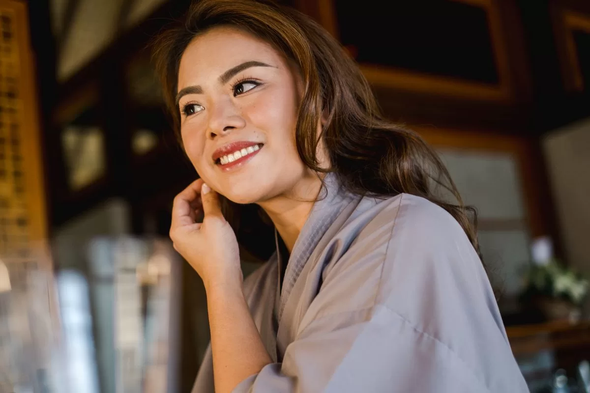 Hair & Makeup for Bride, Tirtha Uluwatu, wedding resort, bali wedding package, bali wedding venue, bali destination wedding, best wedding venue in bali, Tirtha Bali wedding planner, wedding decoration, bali wedding, wedding bali