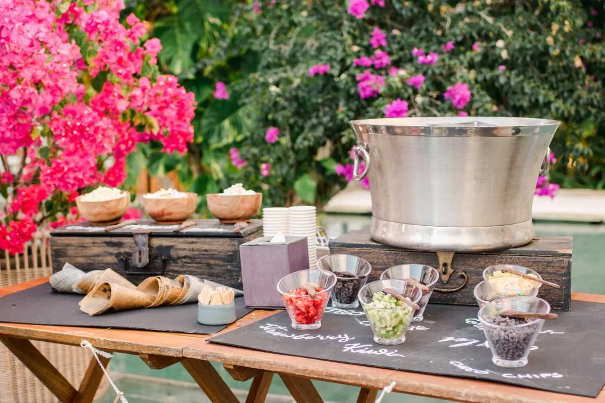 Food Cart, Tirtha Uluwatu, wedding resort, bali wedding package, bali wedding venue, bali destination wedding, best wedding venue in bali, Tirtha Bali wedding planner, wedding decoration, bali wedding, wedding bali