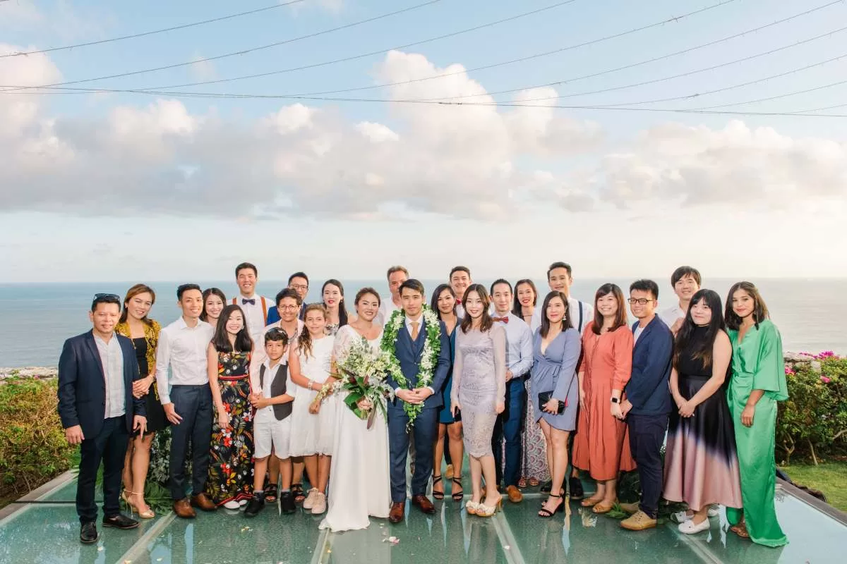 Group Photos, Tirtha Uluwatu, wedding resort, bali wedding package, bali wedding venue, bali destination wedding, best wedding venue in bali, Tirtha Bali wedding planner, wedding decoration, bali wedding, wedding bali