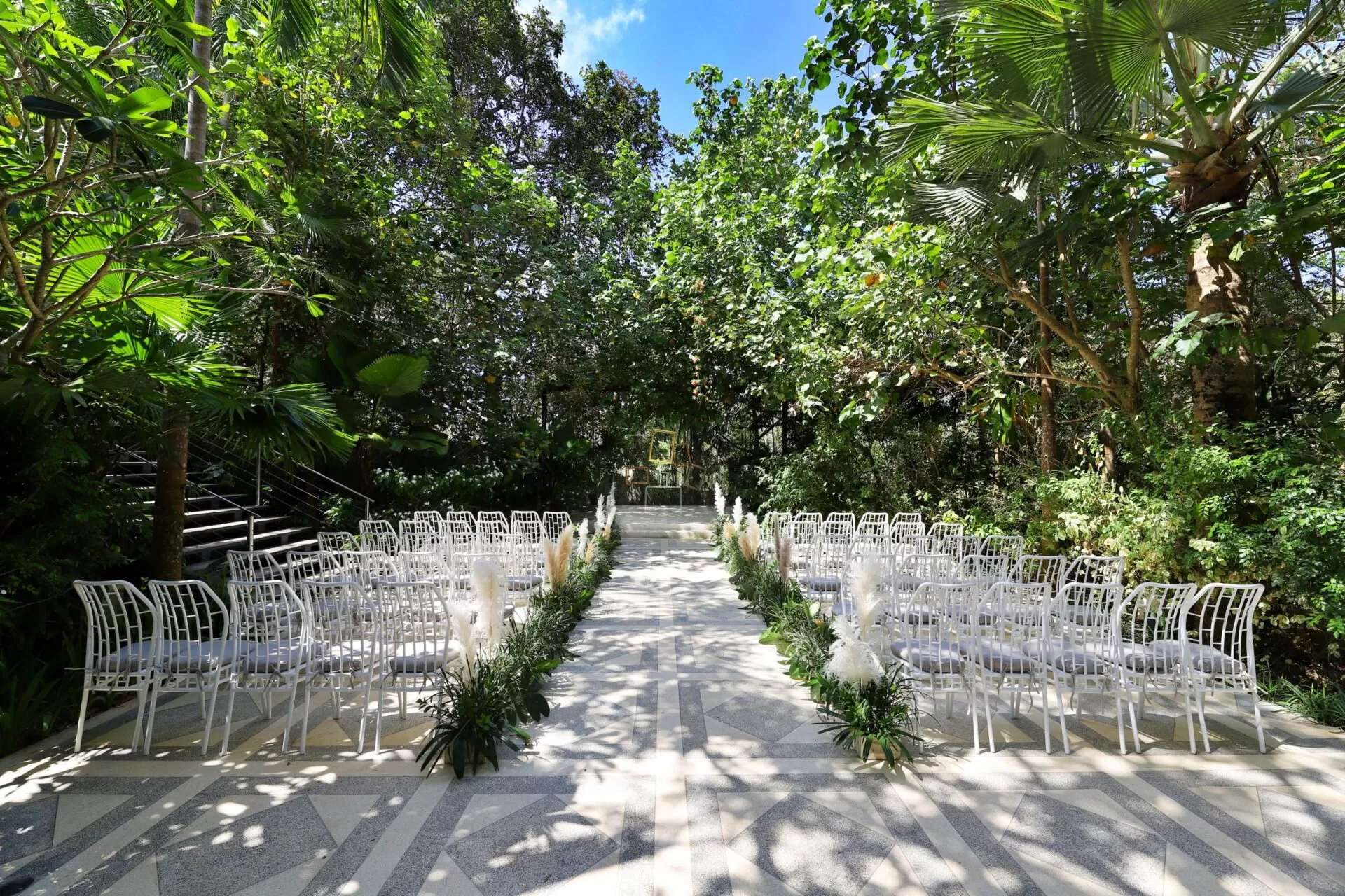 bali wedding package, bali wedding venue, bali destination wedding, best wedding venue in bali, Tirtha Bali wedding planner, wedding decoration, bali wedding, wedding bali
