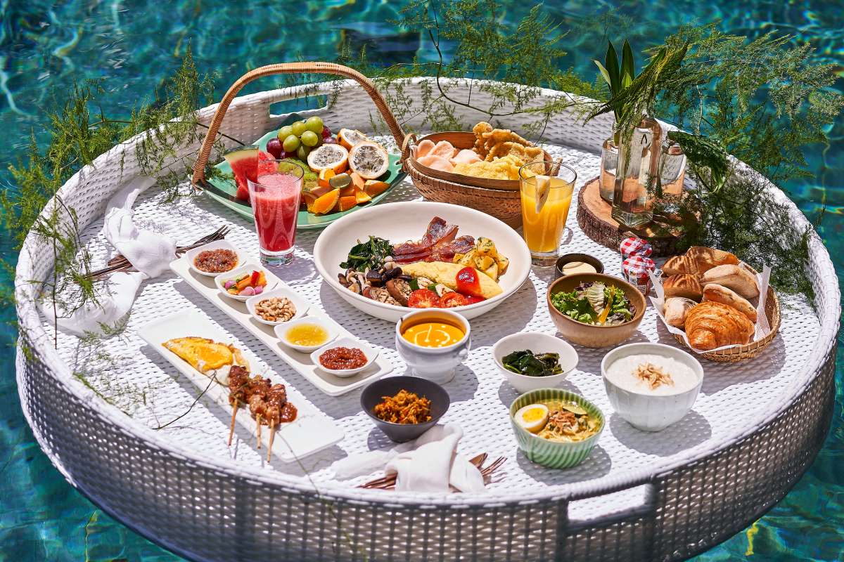 floating breakfast, Glass House by Tirtha, wedding villa, bali wedding package, bali wedding venue, bali destination wedding, best wedding venue in bali, Tirtha Bali wedding planner
