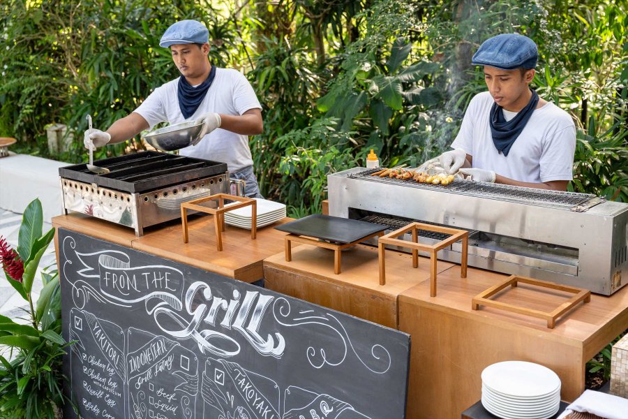 YAKITORI & TAKOYAKI served at the most beautiful Bali wedding venue