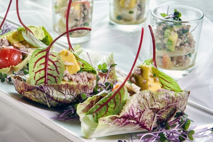 Spicy Prawn Avocado Salad with Fresh Coriander Leaves