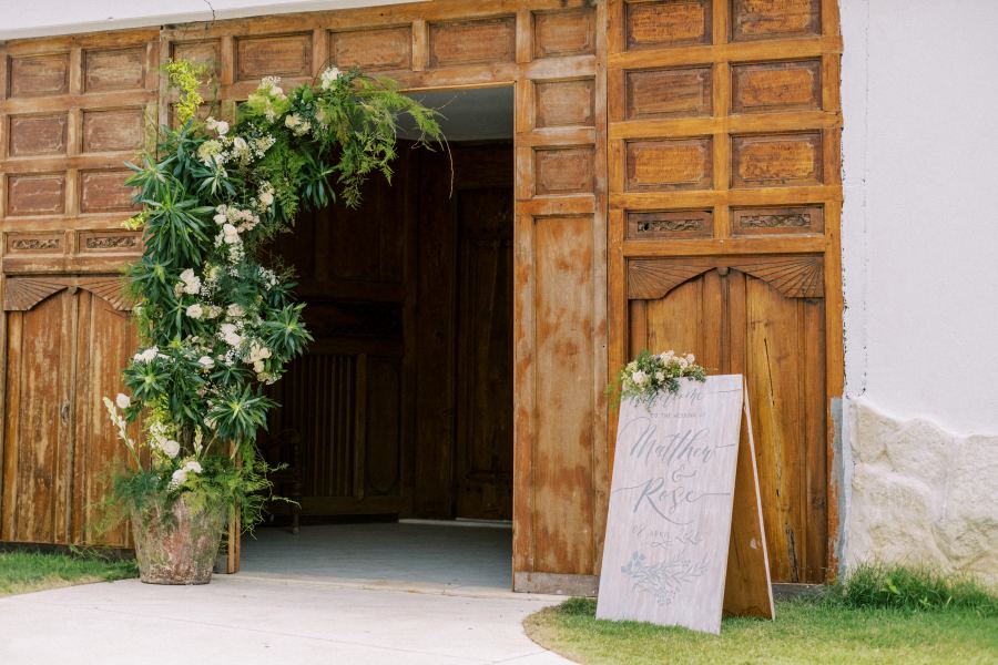 Welcome sign board decoration for destination wedding
