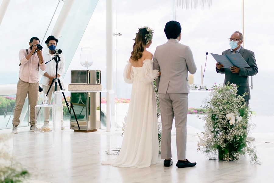 YouTube Streaming, entertainment, wedding reception menu, bali wedding reception, tirtha bali wedding planner, bali destination wedding, best bali wedding venue