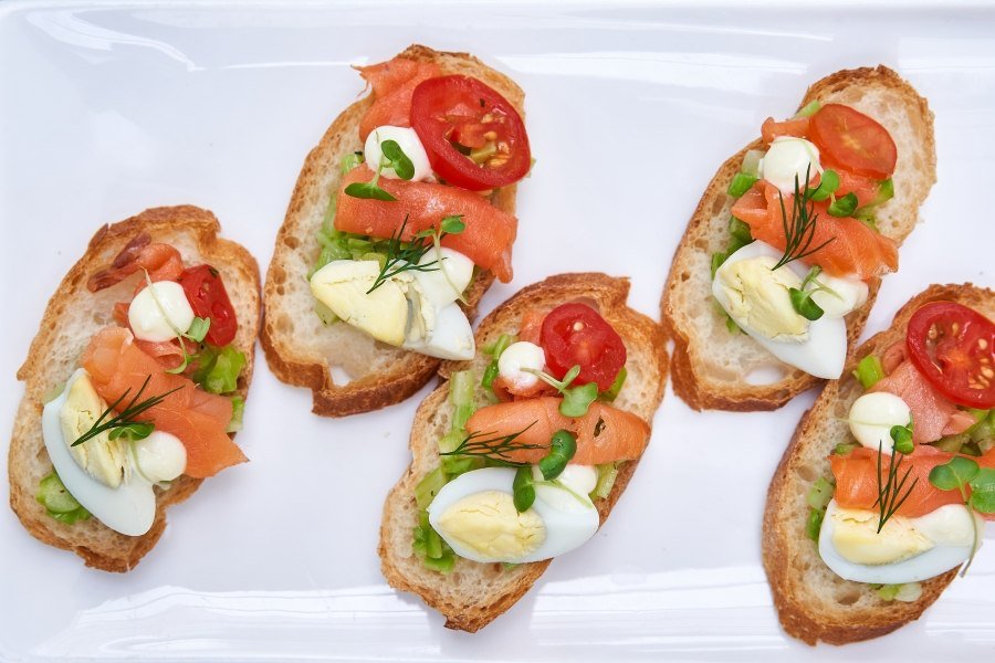 Smoked Salmon, Green Asparagus with Quail Egg