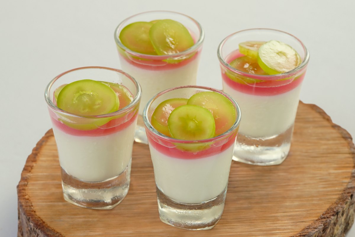Grape Jelly with Yoghurt Mousse served at the perfect wedding venue for your tropical wedding in Bali