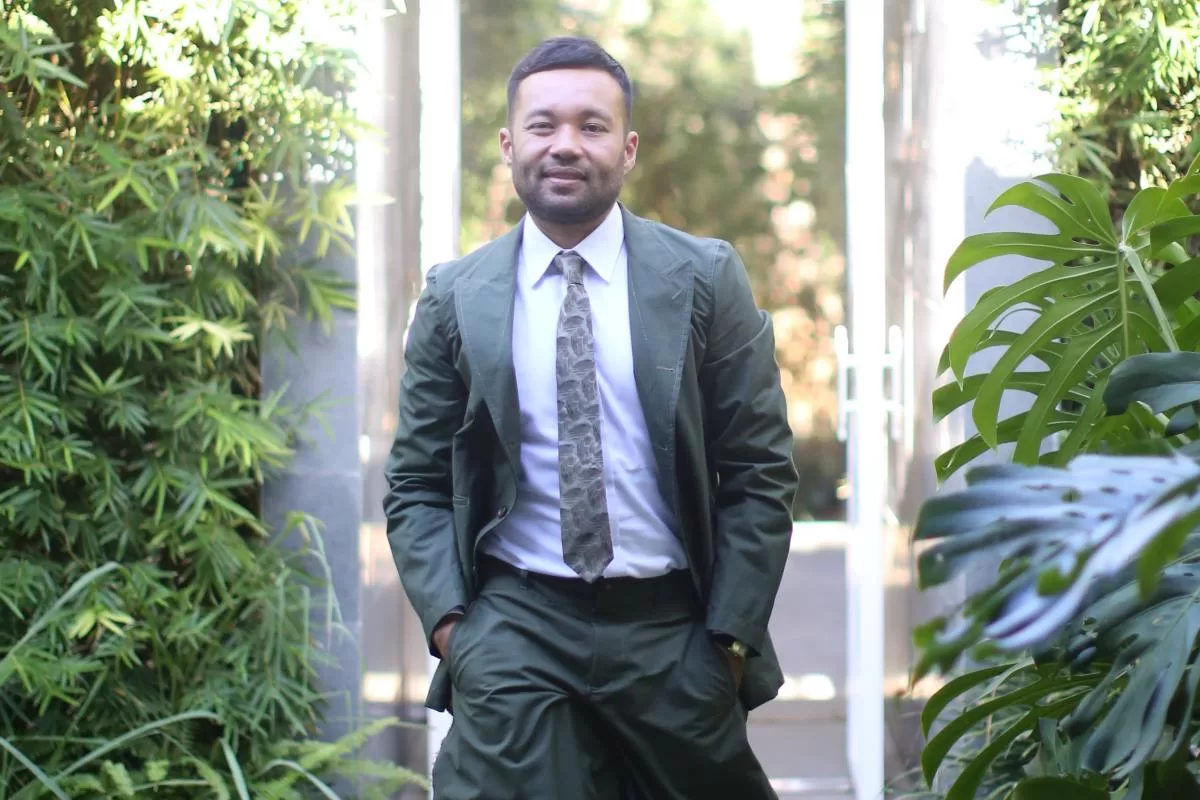 Pre-Ceremony Photo Shoot for Groom, Glass House by Tirtha, wedding villa, bali wedding package, bali wedding venue, bali destination wedding, best wedding venue in bali, Tirtha Bali wedding planner, wedding decoration, bali wedding, wedding bali