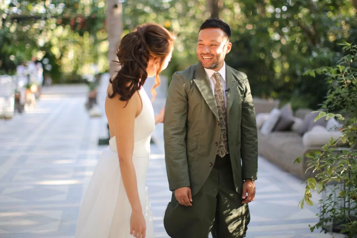 First Look, Glass House by Tirtha, wedding villa, bali wedding package, bali wedding venue, bali destination wedding, best wedding venue in bali, Tirtha Bali wedding planner, wedding decoration, bali wedding, wedding bali