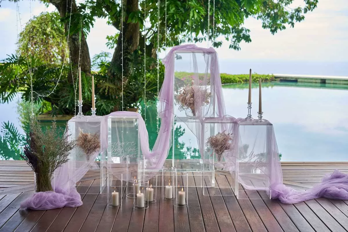 Welcome Board, intimate decoration, wedding decoration, hanamizuki, bali wedding package, bali wedding venue, bali destination wedding, best wedding venue in bali, Tirtha Bali wedding planner, bali wedding, wedding bali