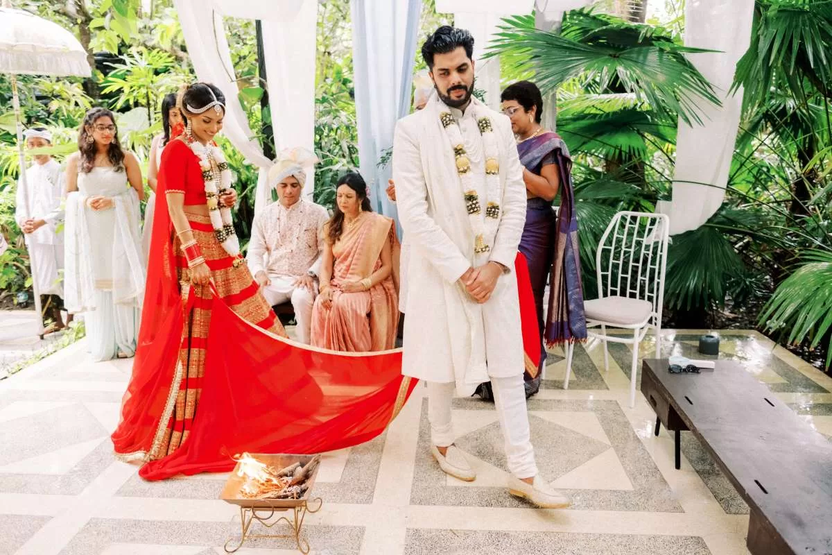 Indian Hindu Wedding in Bali with Tirtha, wedding reception, Vibaah Homa Ceremony, all inclusive bali wedding package, bali wedding venue, bali destination wedding, best wedding venue in bali, Tirtha Bali wedding planner