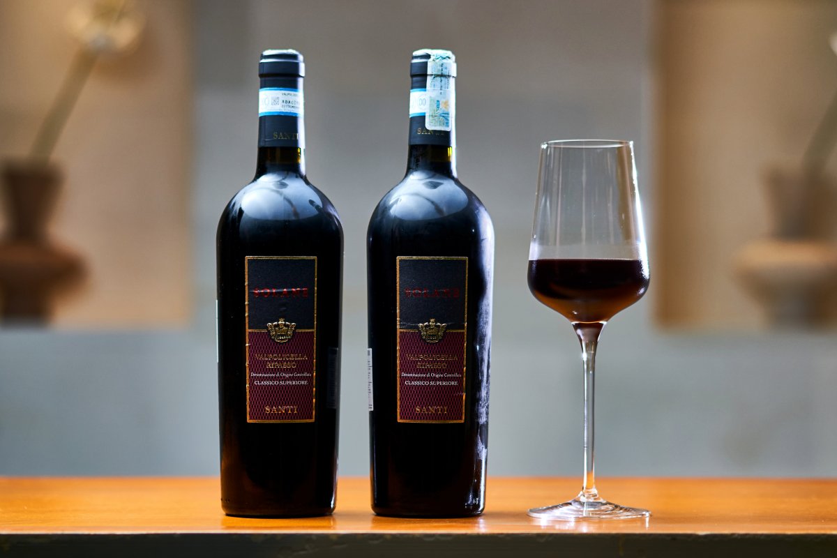 Santi Valpolicella Ripasso Solane 2019 - Italy